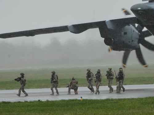 La Nato schiera nuove truppe nell’Artico: così cambia il fronte contro la Russia