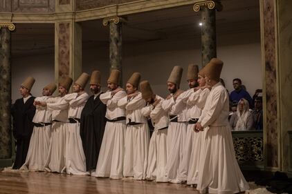 A Istanbul si commemora l'anniversario della morte di Mevlana 14