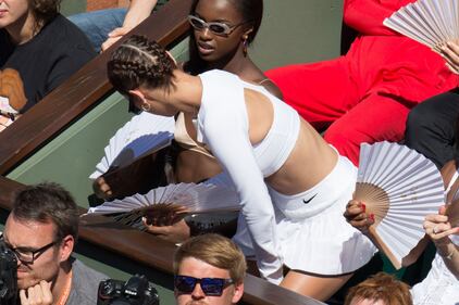 Bella Hadid al Roland Garros in versione "Basic Instinct" 18