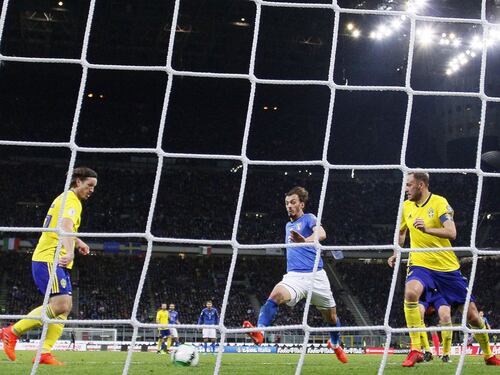 Ma pesa di più il disamore per l'Azzurro