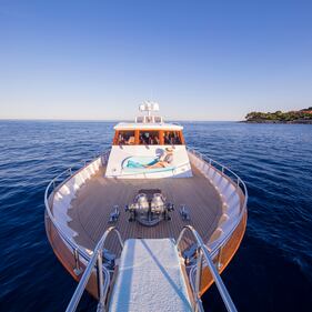 Lo yacht di Lucio Dalla all'asta 9