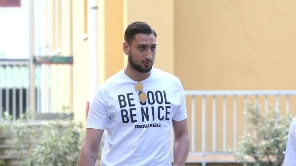 Milan, Donnarumma riceve il Tapiro d'Oro: "Ho sbagliato, capita"