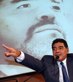Diego Maradona a Milano 1