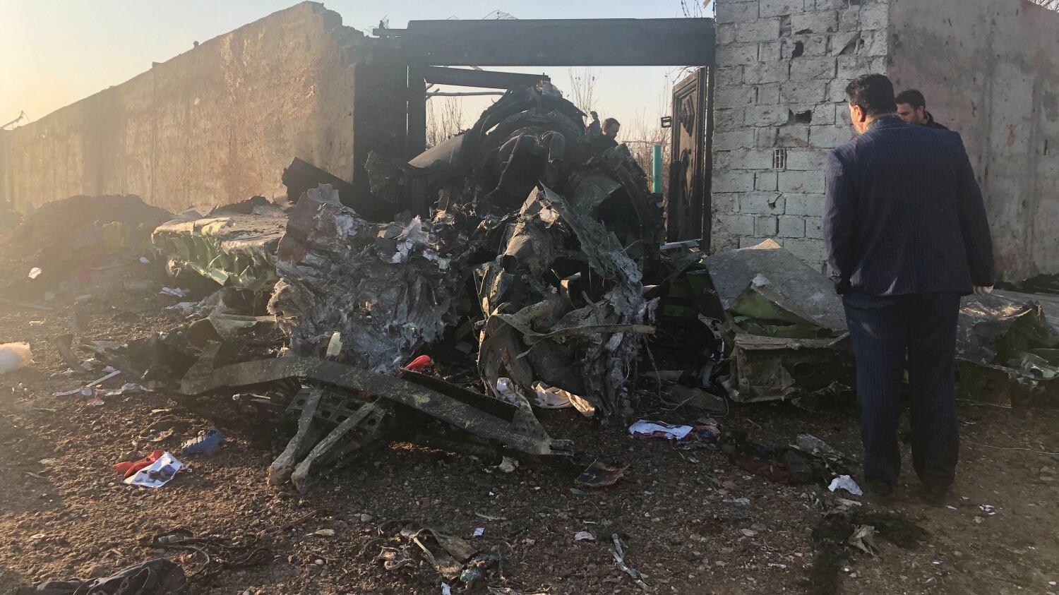 Cade Boeing ucraino, 176 morti L'ipotesi: "Colpito da un missile"