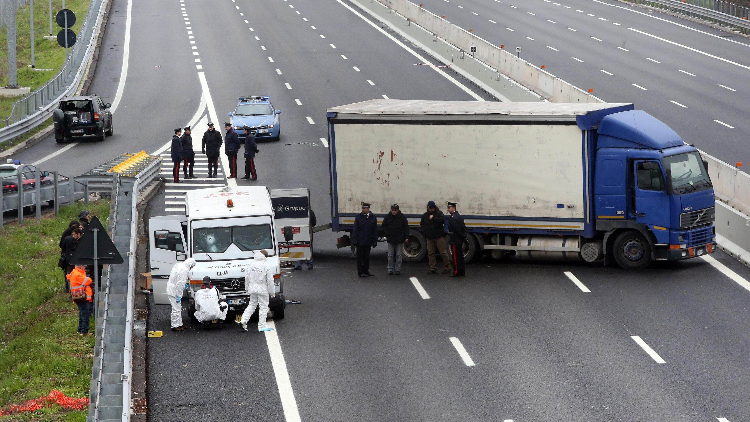 Il giallo della super rapina Ex militari slavi o terroristi?
