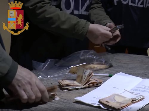 Mazzette per ottenere lavori pubblici, nei guai undici persone