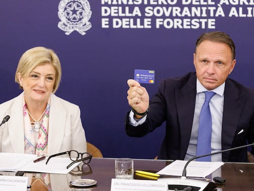 Al via la nuova edizione della Carta Dedicata a Te: 1000 euro per le famiglie