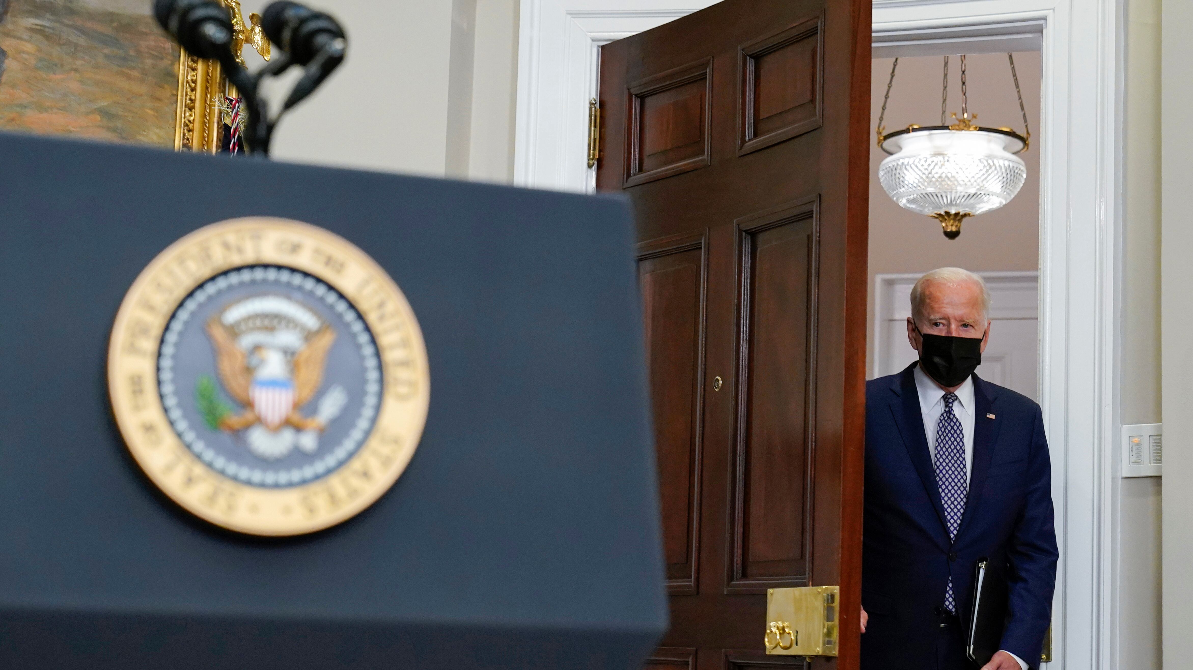 "È finita la guerra più lunga", così Biden annuncia il ritiro delle truppe dall'Afghanistan