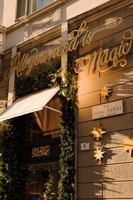 La magia del Natale arriva a Milano a "Palazzo Magia" 9