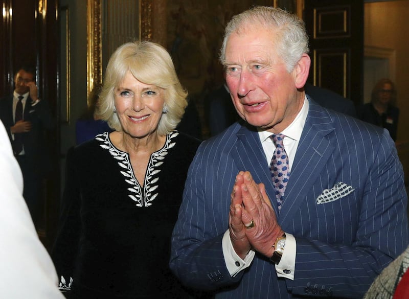 La Regina Elisabetta II e il Principe Carlo, foto 10