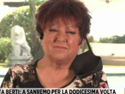 Disavventura a Sanremo per Orietta Berti: "Alle 22.05 mi hanno inseguita tre macchine della polizia"