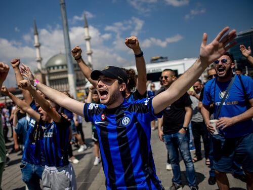 Istanbul si tinge di nerazzurro