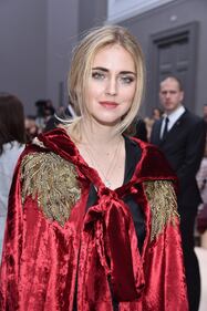 Chiara Ferragni, seno sexy a Parigi 21