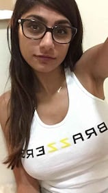 La pornostar libanese che fa infuriare l'Islam 9