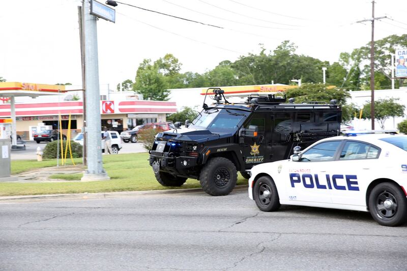 Spari a Baton Rouge: uccisi due poliziotti 4