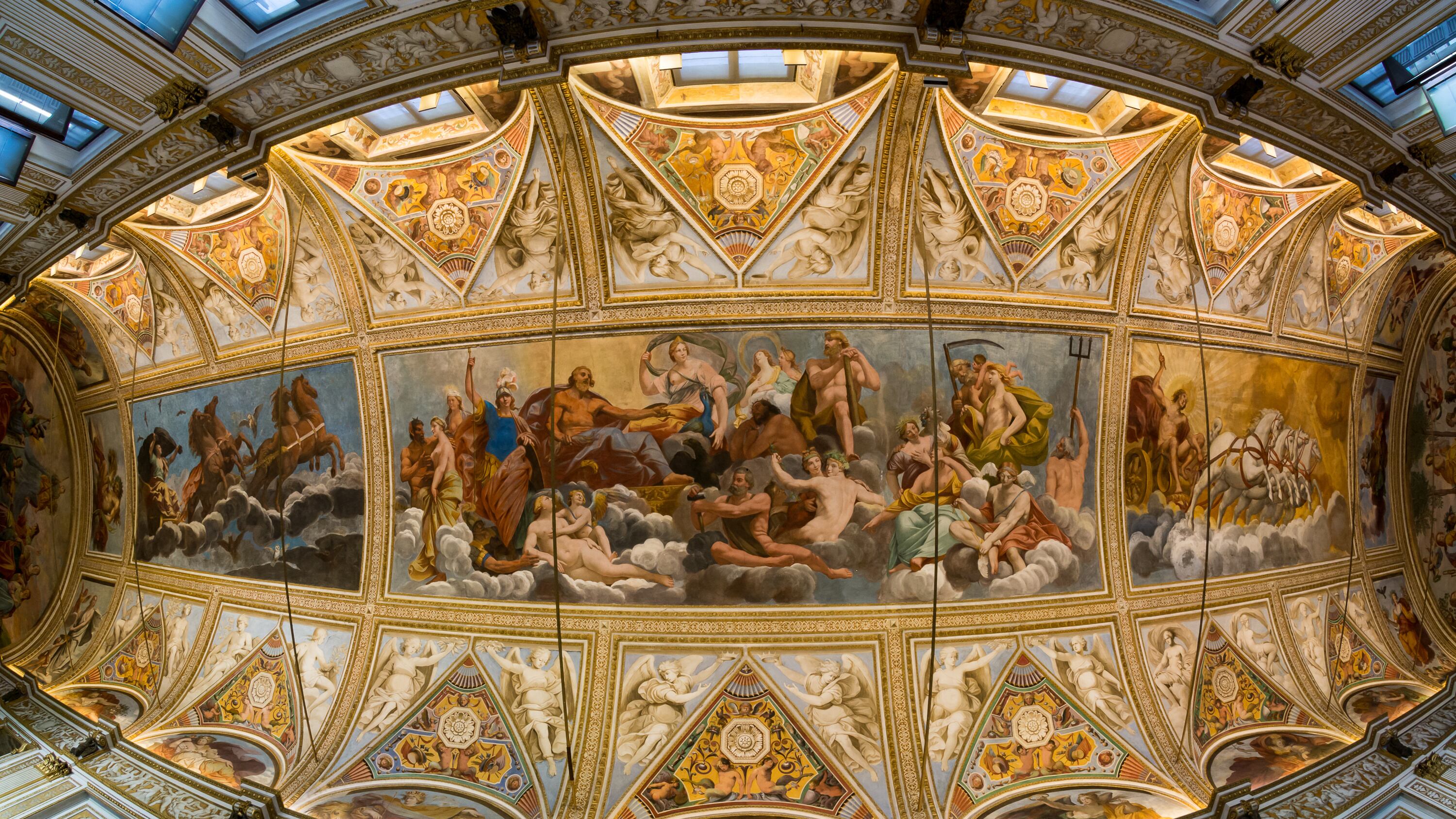 Pasquetta di vergogna: manca il personale Palazzo Ducale chiuso