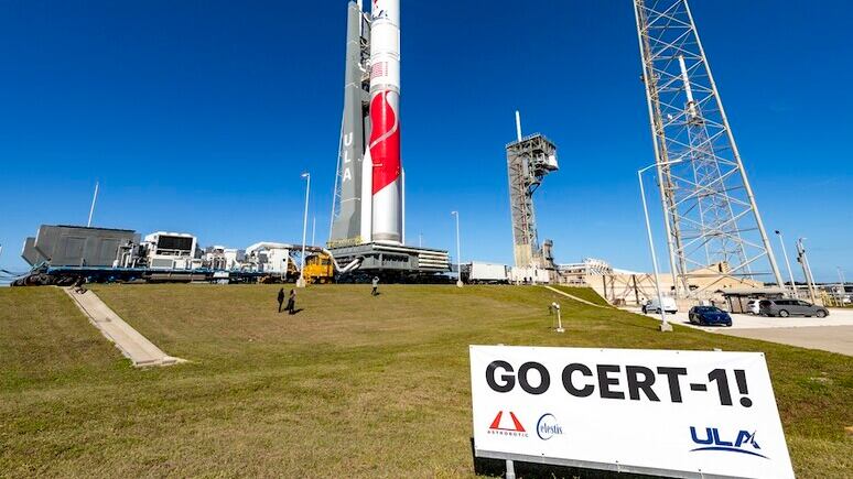 Razzo Vulcan verso lo spazio: così i privati riportano la Nasa sulla Luna