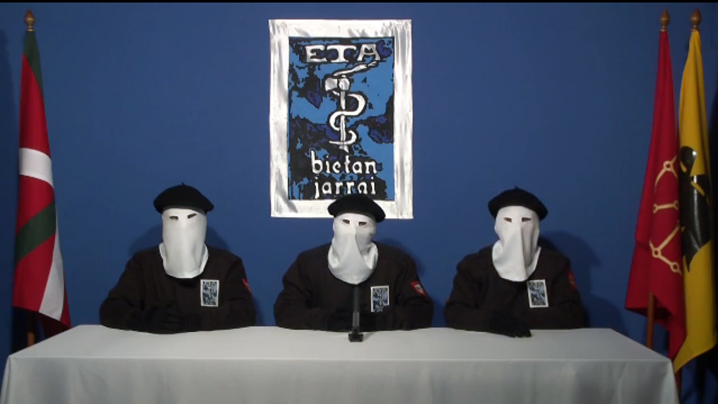"Scusate". E l'Eta annuncia la sua fine