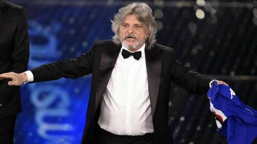 Massimo Ferrero beato tra le donne a Sabaudia 20