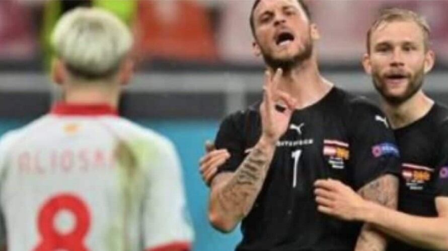 ''Mi sto f.... tua madre albanese''. La frase choc agli Europei