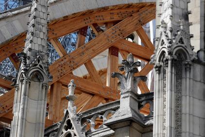Parigi, riprendono i lavori di ristrutturazione di Notre Dame 6