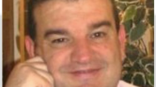 Vicesindaco M5S parcheggia con il pass disabili del padre morto