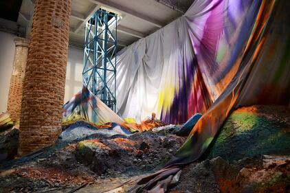 Alla Biennale di Venezia, fra arti-star e idee etno-chic 6