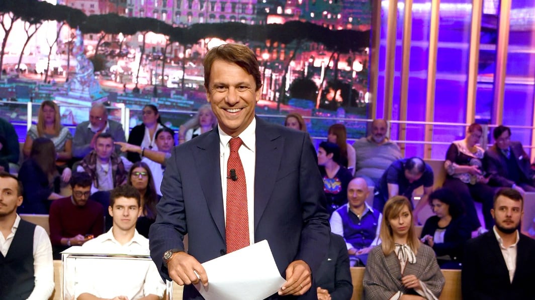 La tv si accende sul referendum e le elezioni: Porro, Vespa e Mentana in prima linea
