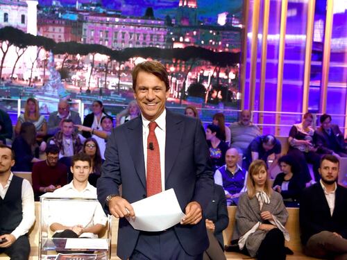 La tv si accende sul referendum e le elezioni: Porro, Vespa e Mentana in prima linea