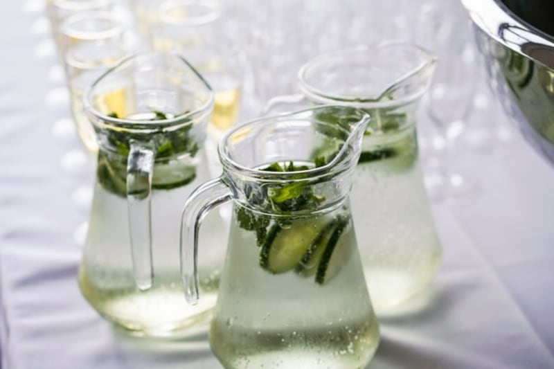 Acqua aromatizzata preparazione