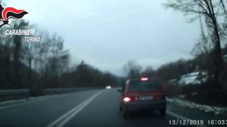Ivrea, esce di prigione ruba un'auto e scappa: preso e rispedito in cella