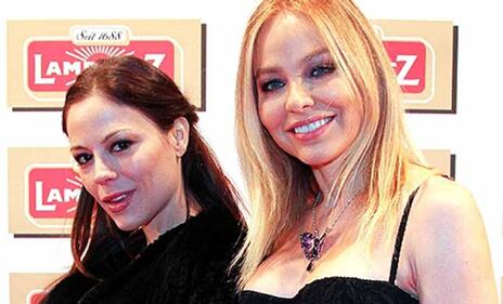 Naike Rivelli, topless per i 150.000 follower 18