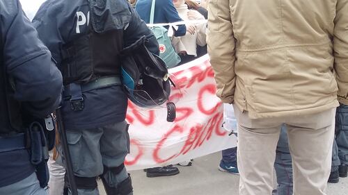 Di Maio nel suo liceo: contestato da studenti e lavoratori 2