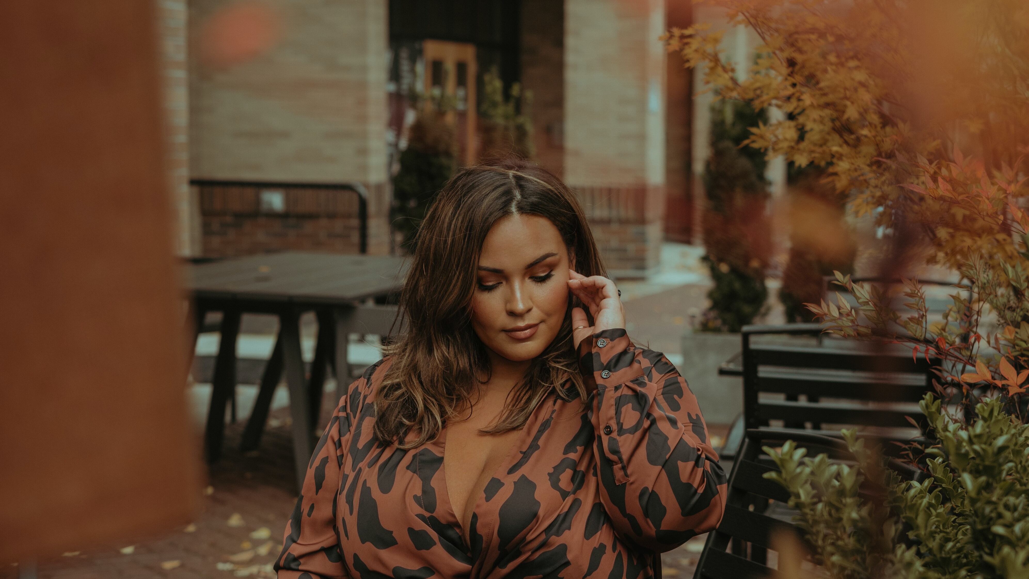 Moda curvy: 10 outfit per l’autunno 2023
