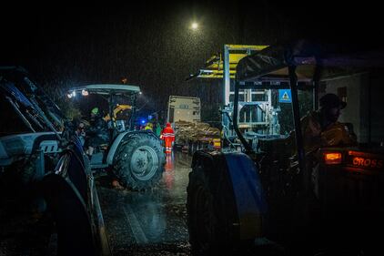 Maltempo in Emilia Romagna, Vigili del fuoco al lavoro 2