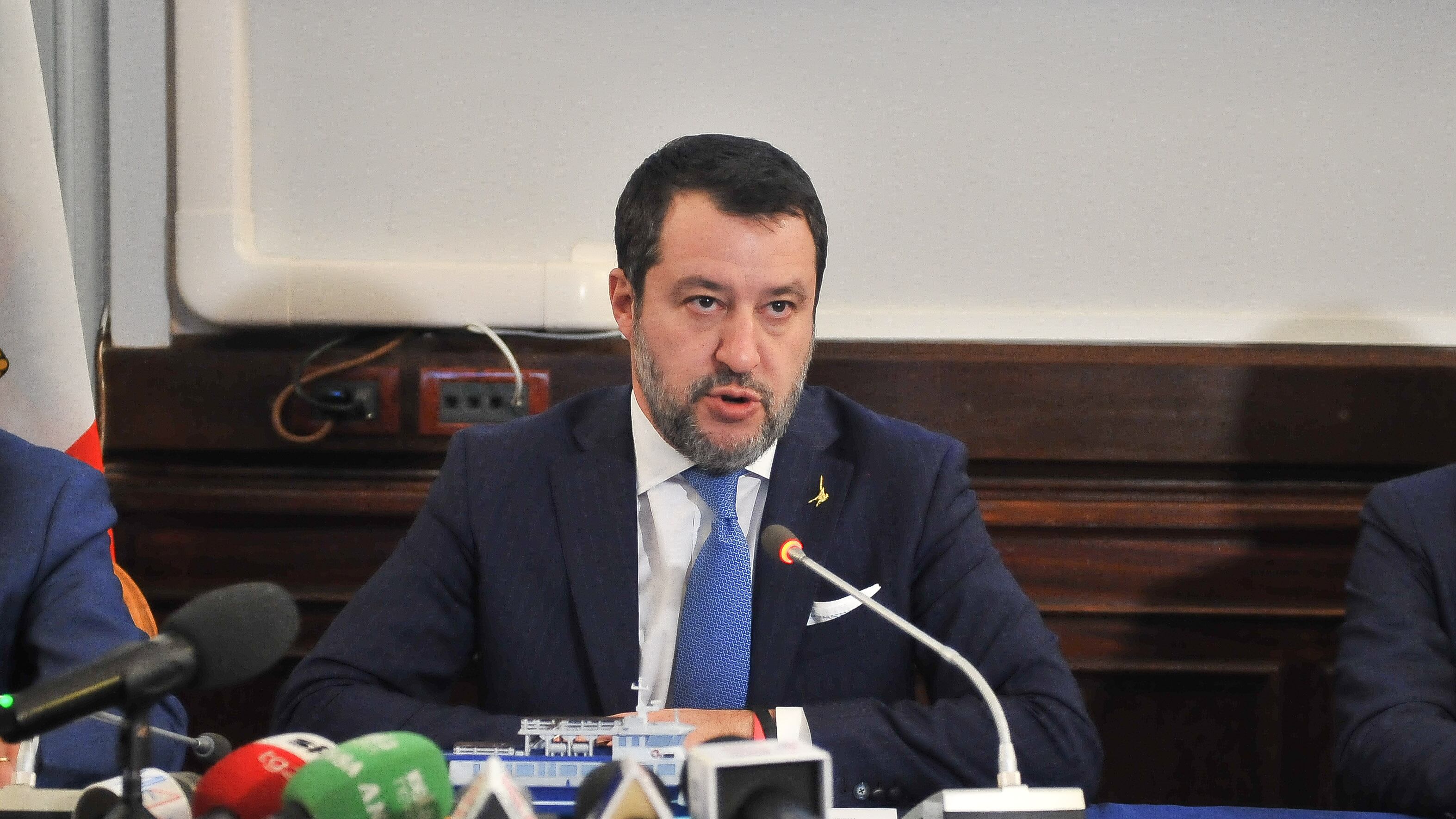Benzina, governo contro gli sciacalli