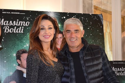Anna Tatangelo hot, il bikini nel backstage di "Un Natale al Sud" 34