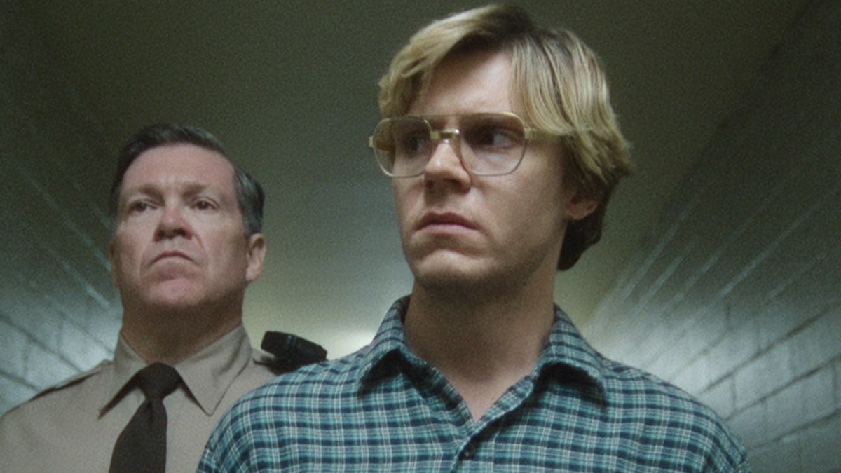 L'inchino agli Lgbt: perché Netflix ha censurato Dahmer