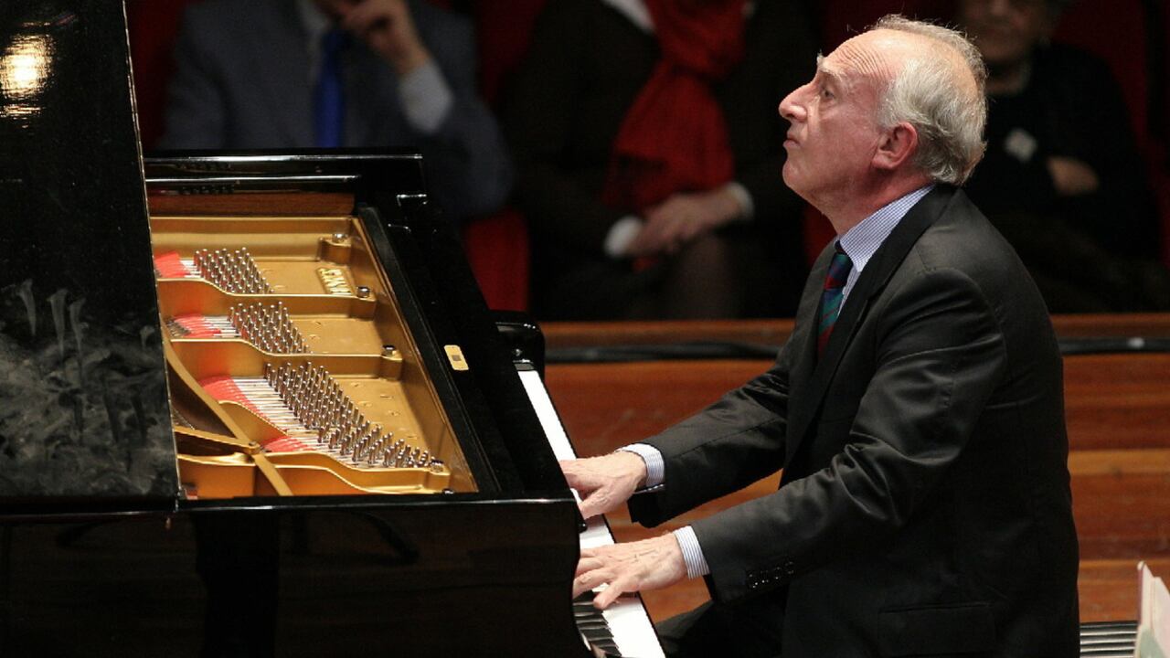 Addio a Maurizio Pollini, leggenda del pianoforte