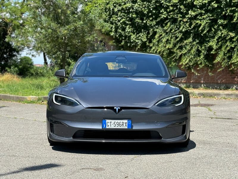 Tesla Model S Plaid: guarda la gallery della super berlina elettrica 4