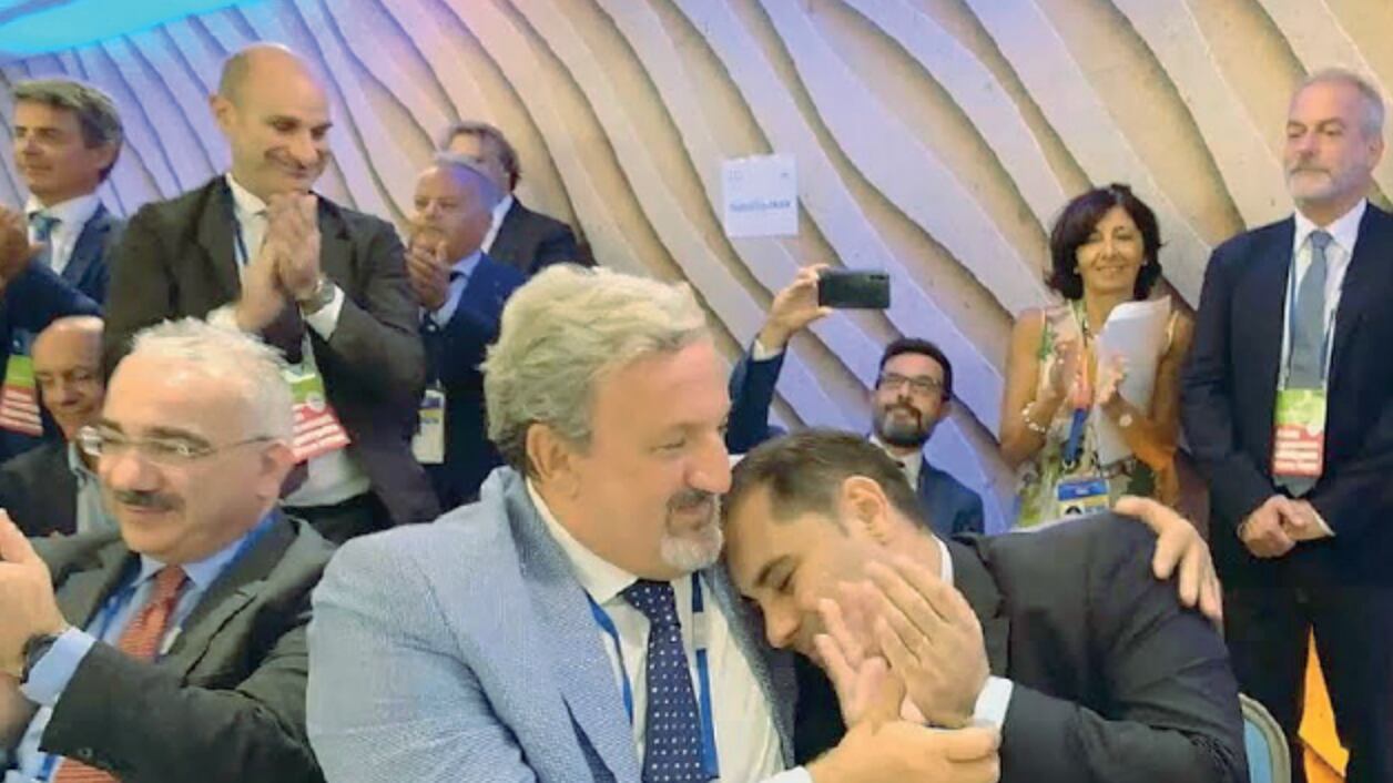 Taranto, la giunta di centrosinistra traballa