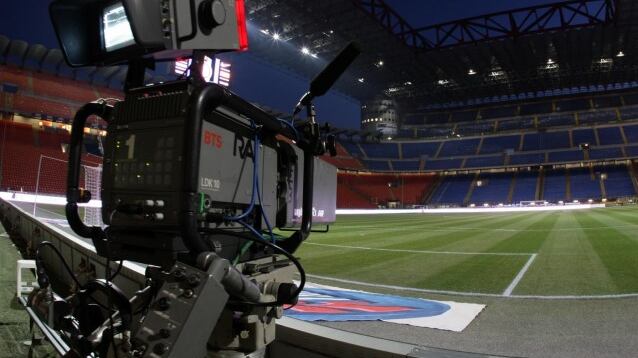 Sky, tra club e nazionali una lunga maratona di calcio