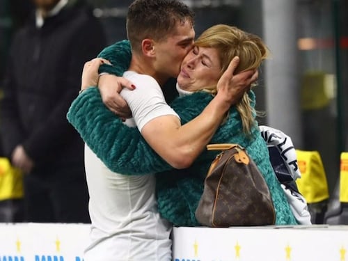 Serie A, Esposito e gli altri abbracci famosi del nostro campionato