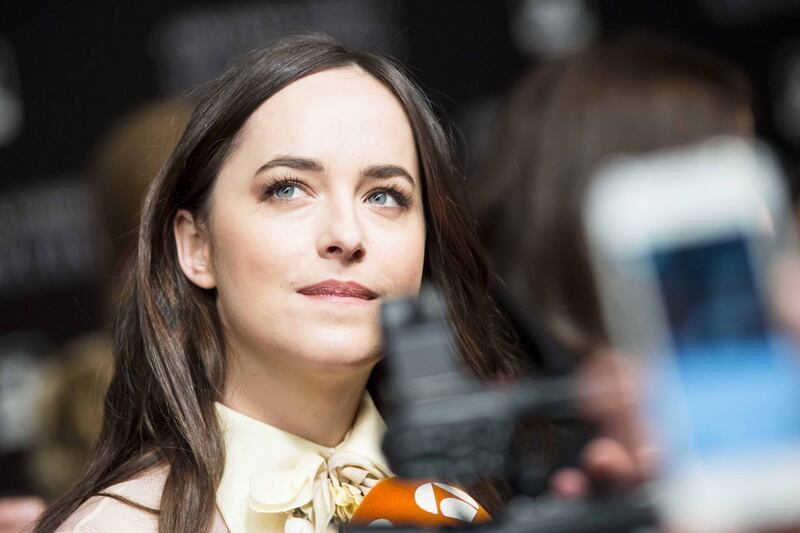 Dakota Johnson hot, sexy per "50 Sfumature di Nero" 78