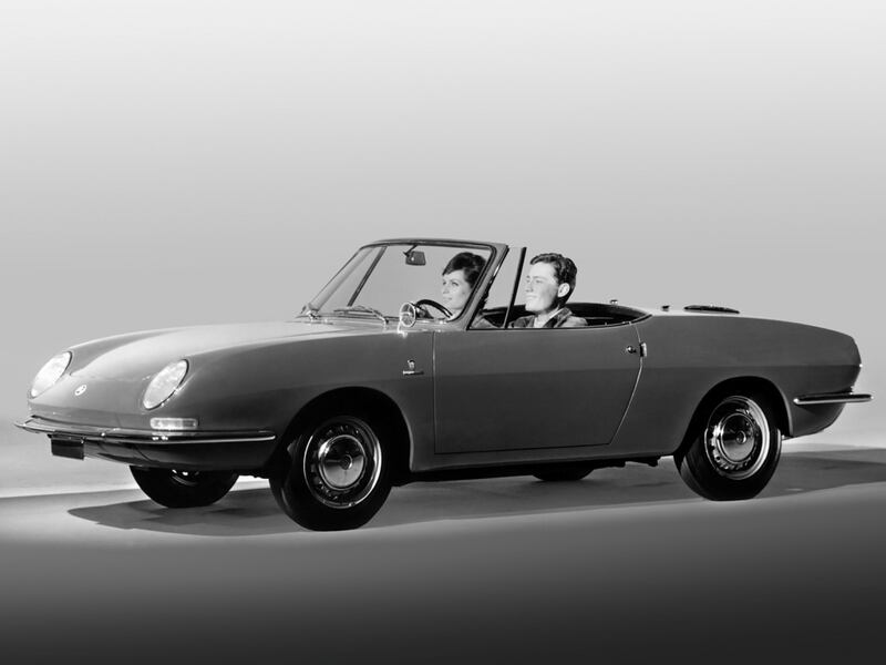 Fiat 850 Spider, guarda gallery 3