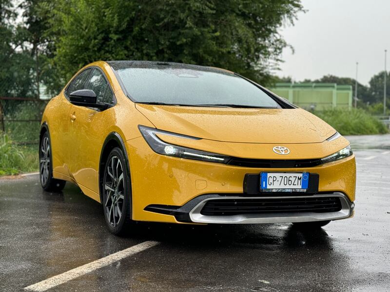 Toyota Prius 2024: guarda la gallery della nuova plug-in con 230 CV 16