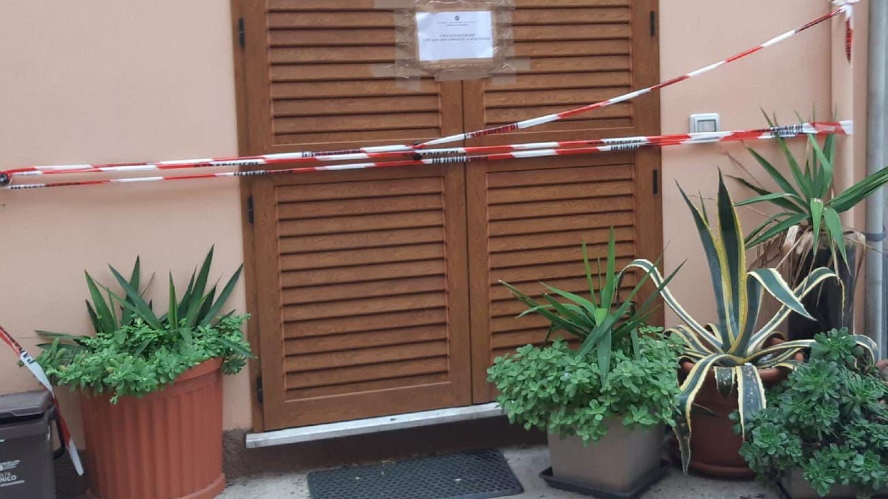 Uccide col bastone il padre che cercava di calmarlo: orrore ad Arzachena
