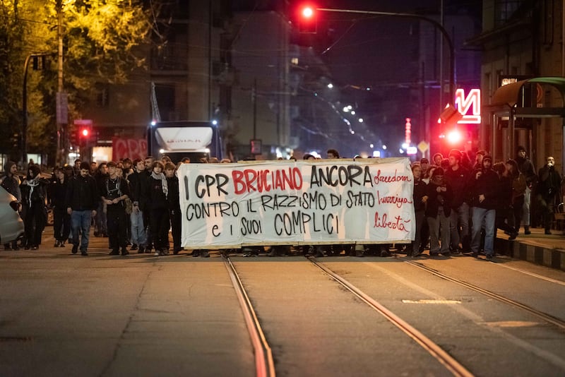 Manifestazione no Cpr a Torino 8