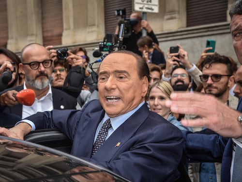 Silvio Berlusconi trionfa a Monza e torna in Senato