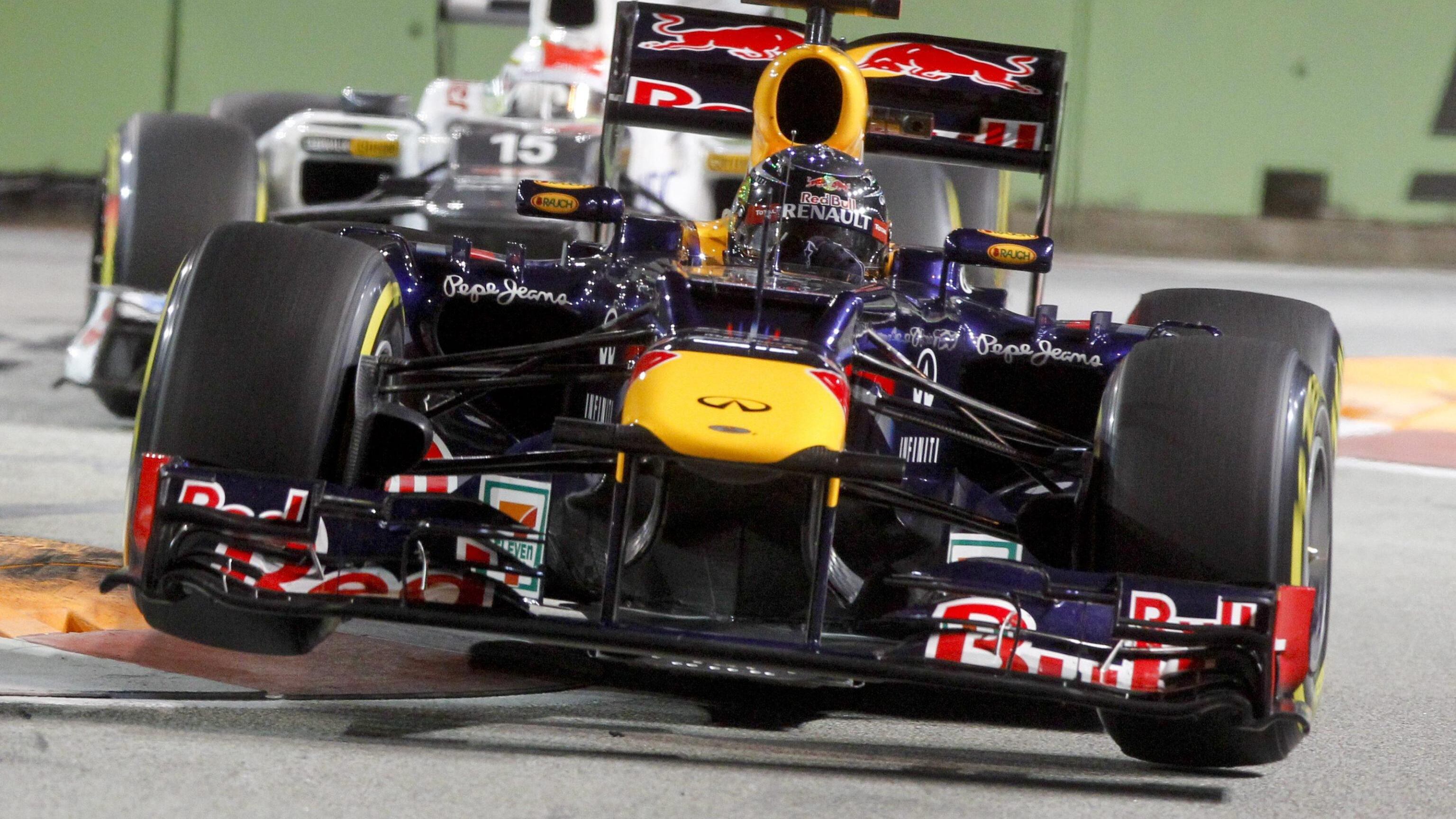 F1, a Singapore vince Vettel davanti a Button e Alonso